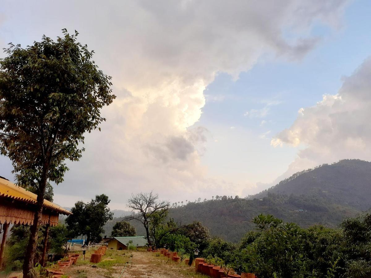 Mukteshwar Grand Retreat Exterior foto